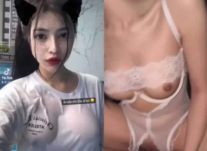 Cô nàng vú bự lồn đẹp cưỡi ngựa phê lòi